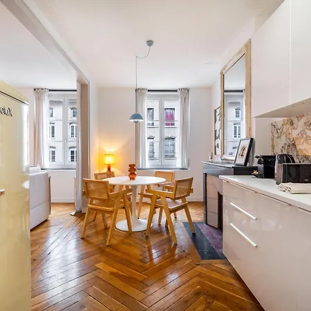Le Charles 3 Appartement De Standing Nancy Exterior photo